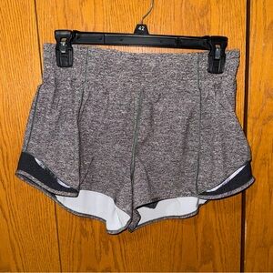 Lululemon Hotty Hot High-Rise Lined Short 2.5”